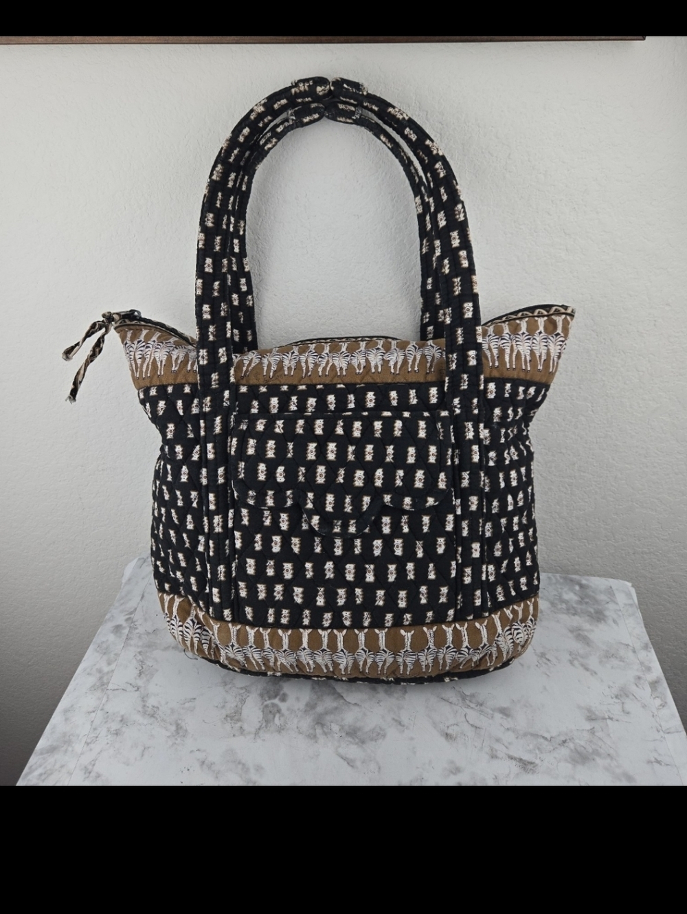 Vera Bradley Black and Tan Quilted Tote Bag - Women